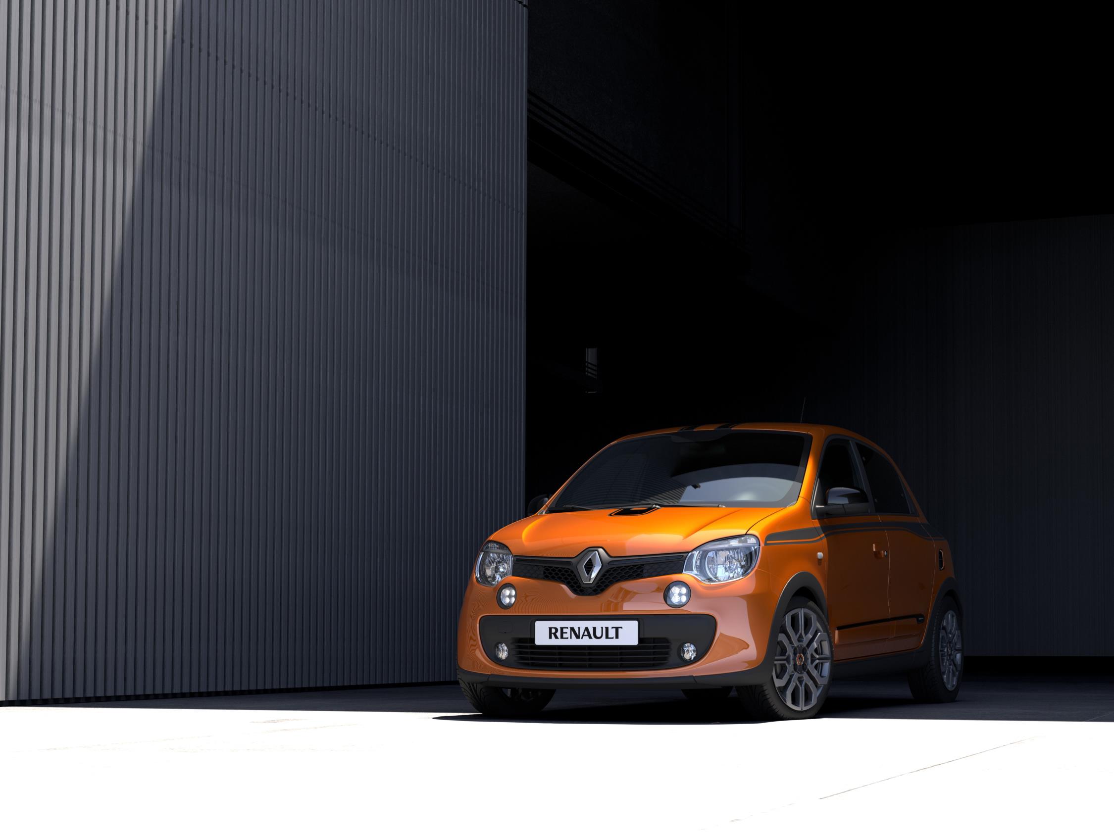 Renault Twingo Review 2024, Drive, Specs & Pricing